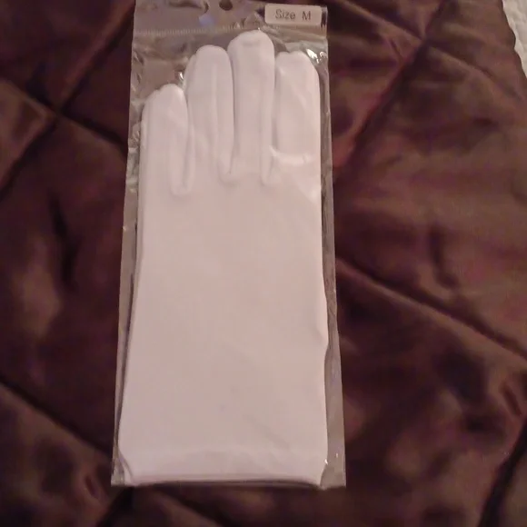 White Formal Gloves - Single Pair - Picture 2 of 5